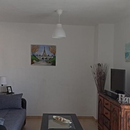 Апартаменти Piso Turistico Уетор-Вега Екстер'єр фото